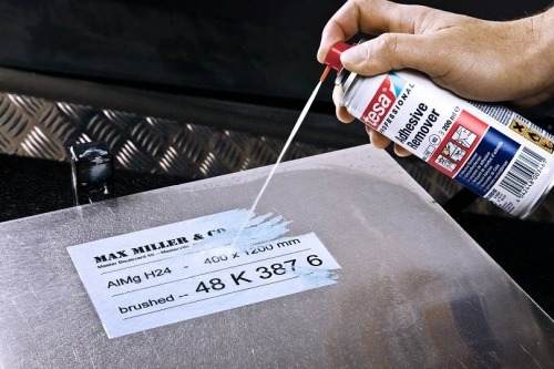 Zmywacz w sprayu TESA do usuwania etykiet 200ml