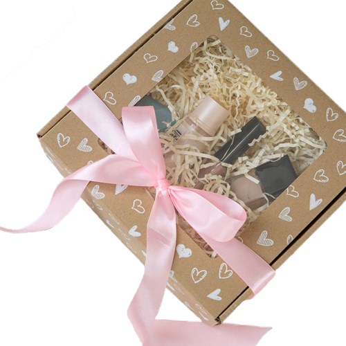 Pudełko ozdobne EKO białe serduszka 200x200x50mm z oknem