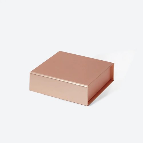 luksusowe-pudelko-male-rozowe-zloto
