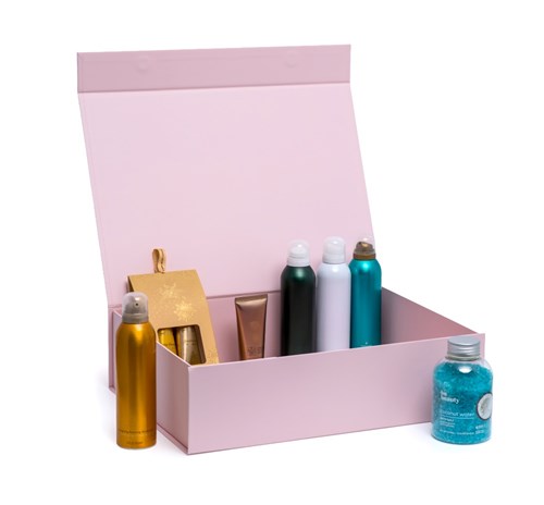 luksusowe-pudelko-a3-rozowe-magnes