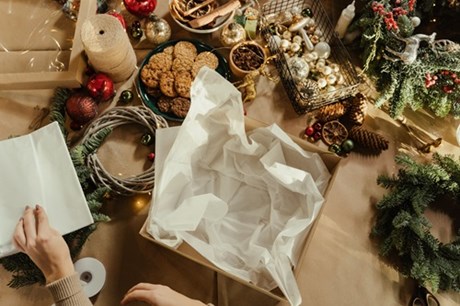 Z czego można zrobić opakowanie na prezent? 🎁👇