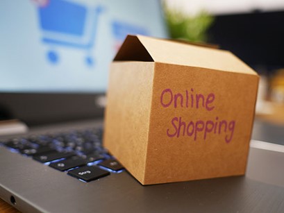 Opakowania kartonowe w branży e-commerce