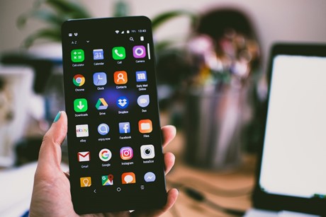 Czy warto kupić używany telefon?