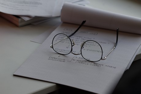 Do czego używać papieru kancelaryjnego i gdzie kupić?