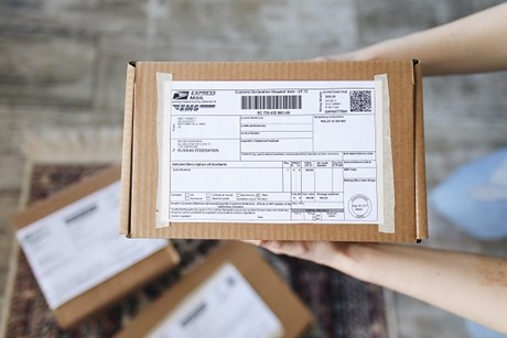 Czy w placówkach Poczty Polskiej można kupić kartony?