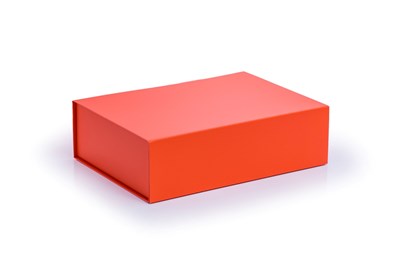 koralowa-czerwien-pudelko-magnetyczne-350x250x100-pantone-2345.jpg