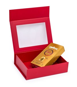 Pudełko Magnetyczne Czerwone z Oknem 200x150x55mm (zew) B6 Ozdobne