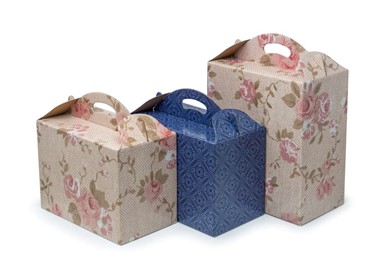 Pudełko z uchwytem wzór kwiaty 300x180x350mm F217