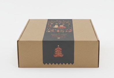 Kraftowy karton fasonowy z nadrukiem winety, eleganckie pudełko na prezenty i paczki świąteczne.