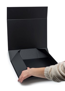 Pudełko Magnetyczne Czarne 350x250x100mm A4 Zamykane Na Magnes Ozdobne