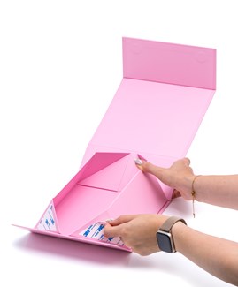 Pudełko Magnetyczne Różowe 200x200x90mm Kwadratowe Pudełko Prezentowe