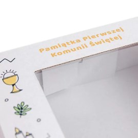 Karton wykrojnikowy KOMUNIA 150x140x55mm Karbowana