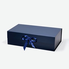 Granatowe pudełko magnetyczne XL 500x340x145mm ze wstążką prezentową